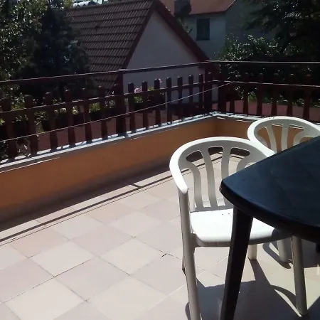 Kata Vendeghaz Gæstehus